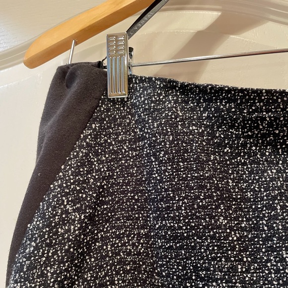 Ivanka Trump Metallic fleck Skirt - Picture 2 of 7